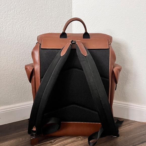 COACH Hitch Leather Backpack - Picture 2 of 4